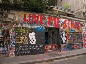 image street-art les basiques parisiens premiere