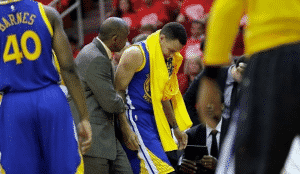 image-blessure-Stephen-Curry-Playoffs-2016