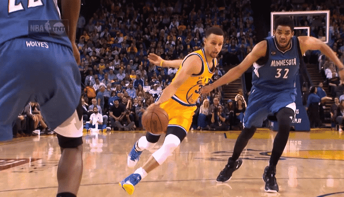 image-curry-assists-top-10-saison-2016