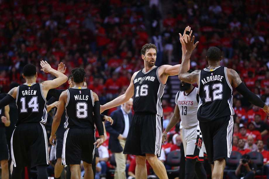 image san antonio vs houston game 6 2017