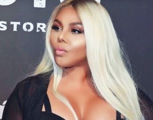 Lil Kim annonce vouloir faire un verzuz contre Nicki Minaj