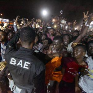 Image émeute concert Kaaris Abidjan