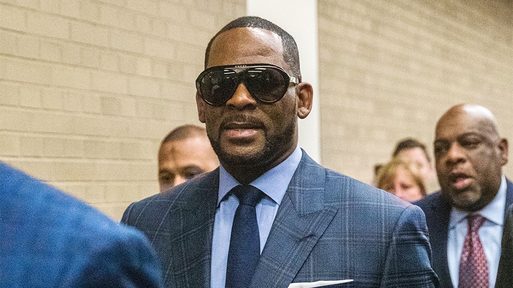 image R-Kelly a plaidé non-coupable, mais n'est plus libérable sous caution