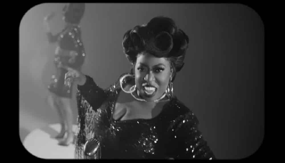 Revivez les plus grands coup d'éclats de Missy Elliott dans "Why I Still Love You" [Clip]