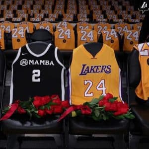 Les Lakers ont rendu hommage à Kobe
