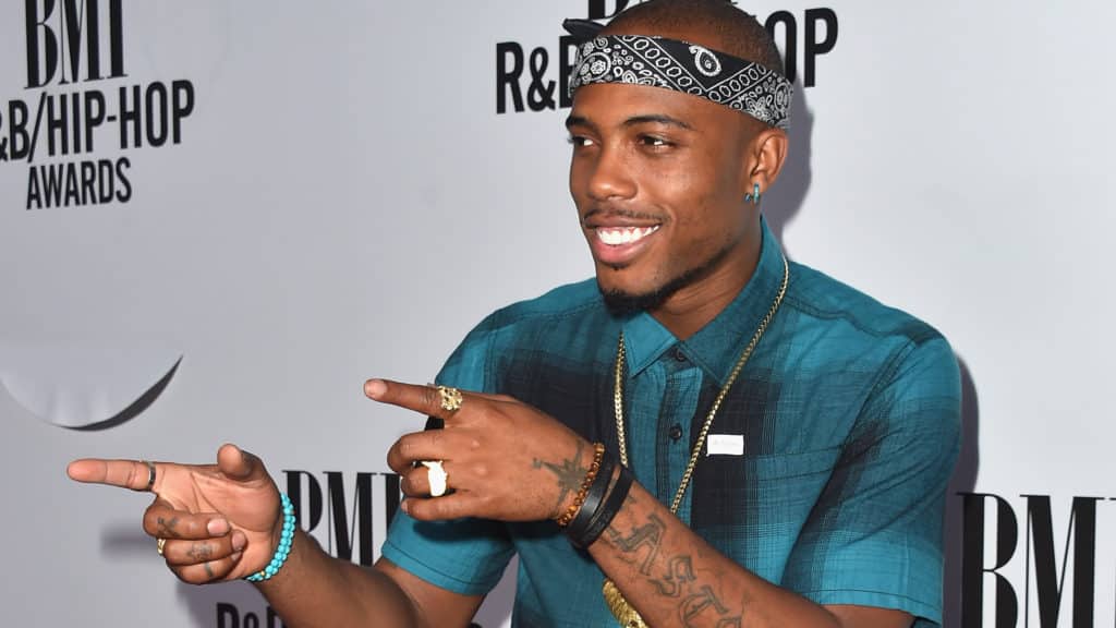 B.o.B revient sur la théorie de terre plate