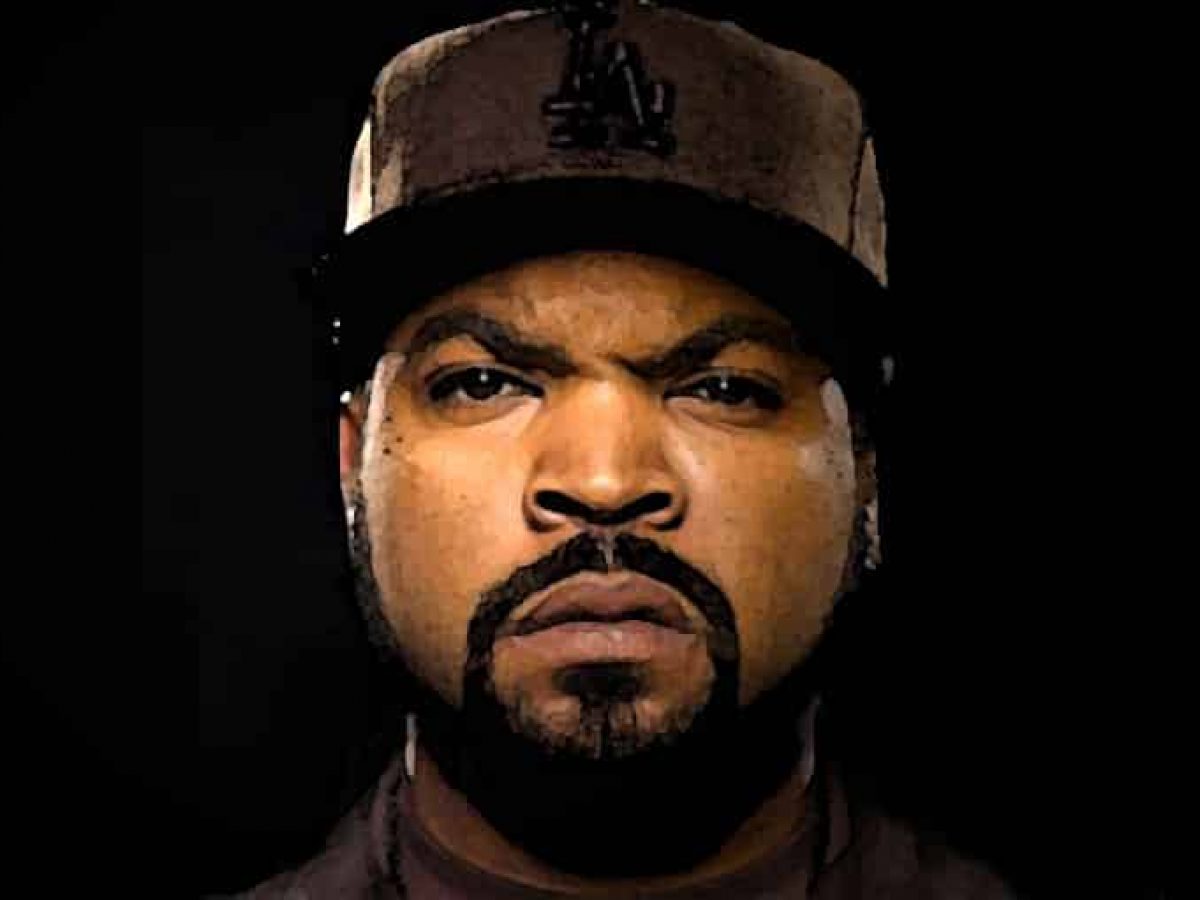 Ice cube method. Айс Кьюб. Тупак и айс Кьюб. Ice Cube 2pac. Ice Cube 1986.