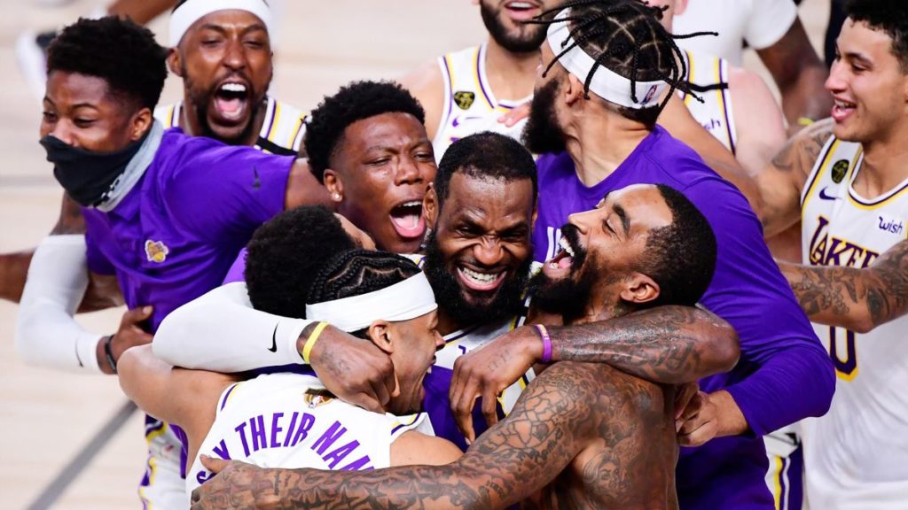 Les rappeurs réagissent au titre des Lakers