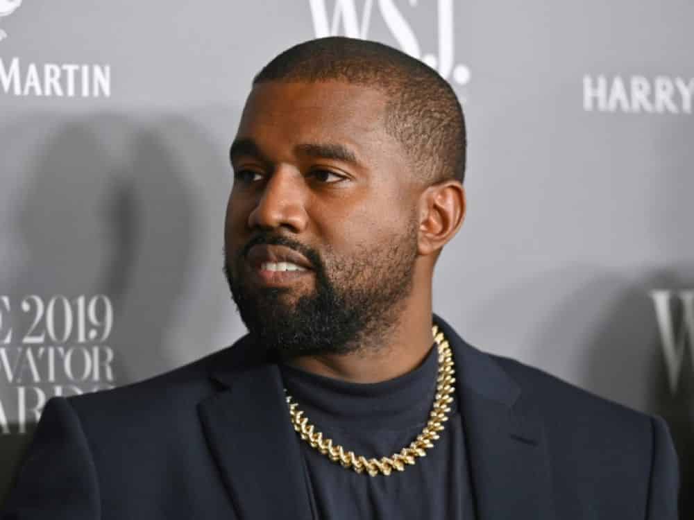 Kanye West accusé de plagier le logo de Wallmart