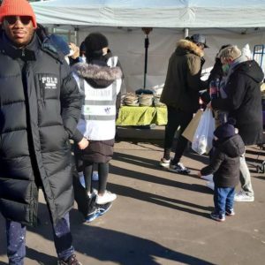 Mokobé organise un marché solidaire