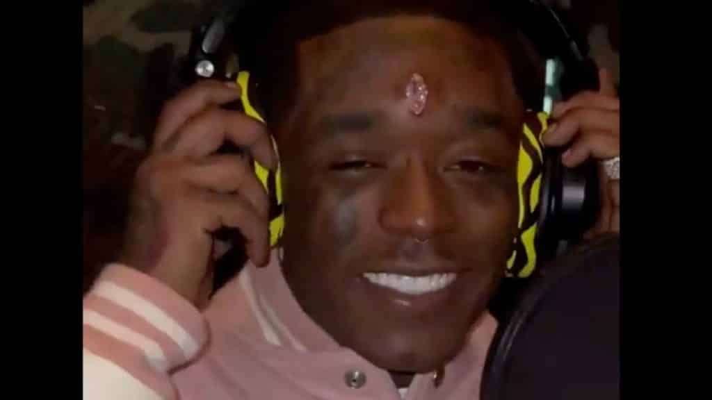 Voilà Lil Uzi Vert et son nouveau look avec son diamant sur le front