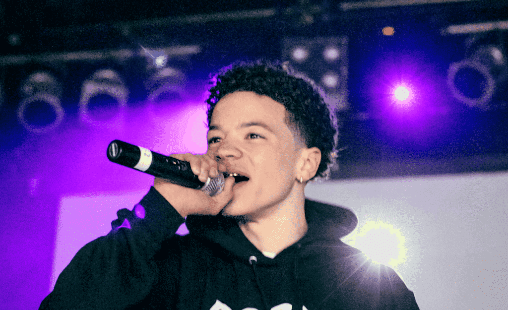 Lil Mosey accusé de viol et recherché par la police