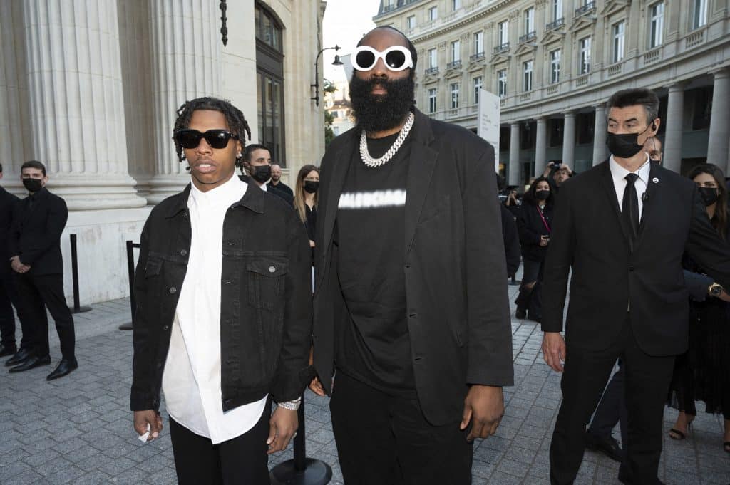 Lil Baby a été placé en garde à vue à Paris, James Harden s'est fait contrôler par la police