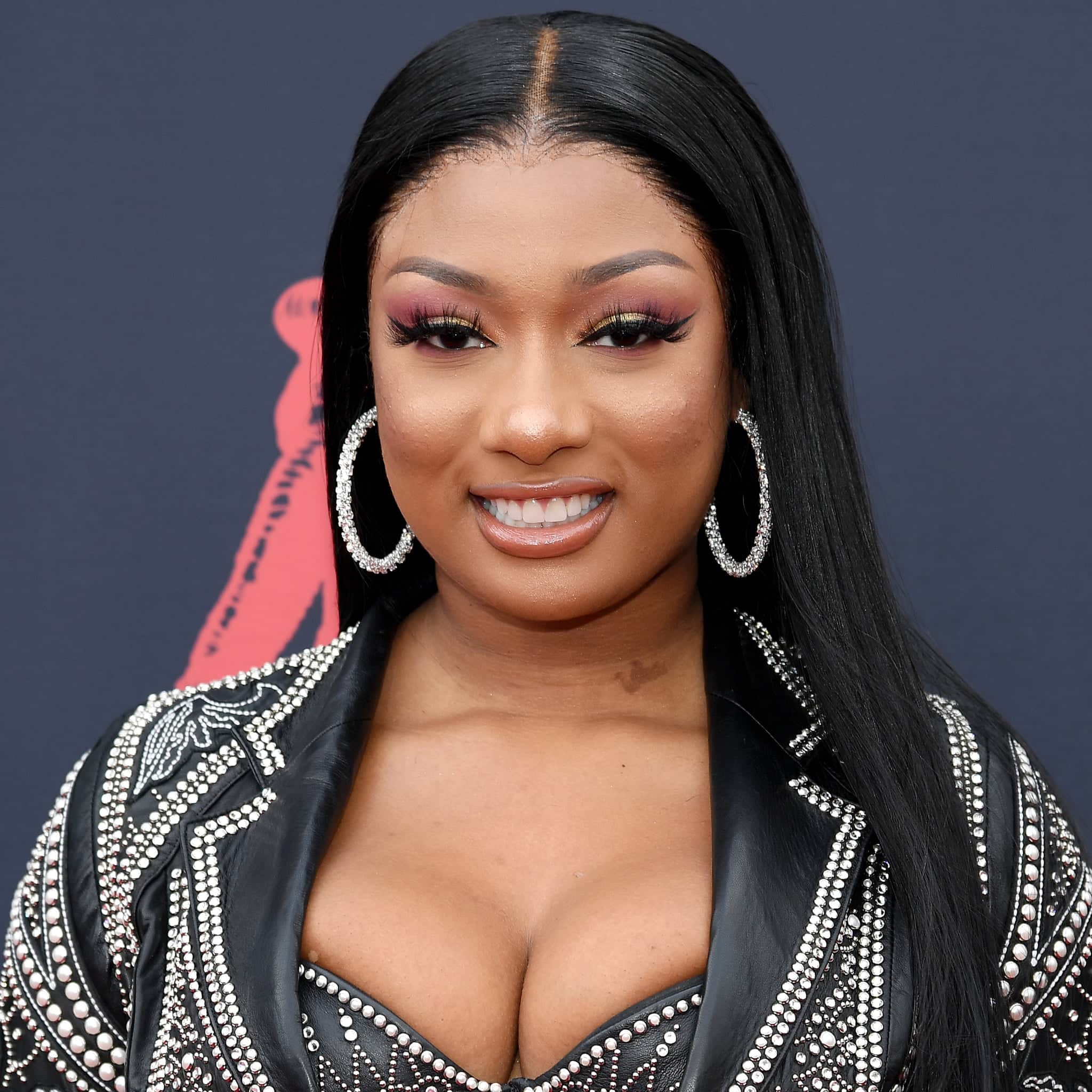 MEGAN THEE STALLION ANNONCE LE PROJET 'SOMETHING FOR THEE HOTTIES' POUR