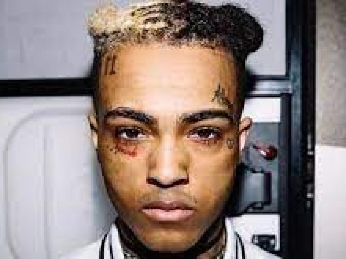 Gekyume, fils de XXXTentacion, est allé visiter la sépulture de son père  défunt | Hip Hop Corner : Actu rap français, US et culture