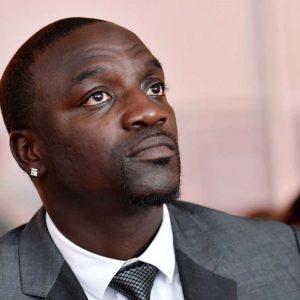 Akon-activite-lucrative-de-rappeur-de-sonnerie