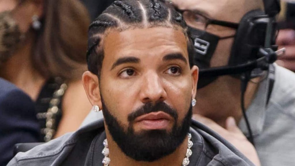 Drake-campagne-prochain-album-For-All-The-Dogs