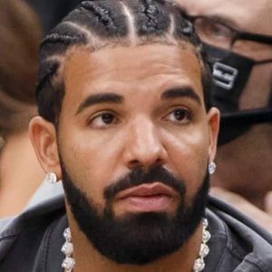 Drake-campagne-prochain-album-For-All-The-Dogs