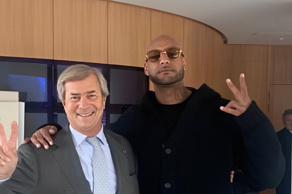 Booba formule une demande à Vincent Bolloré à propos de Pascal Praud