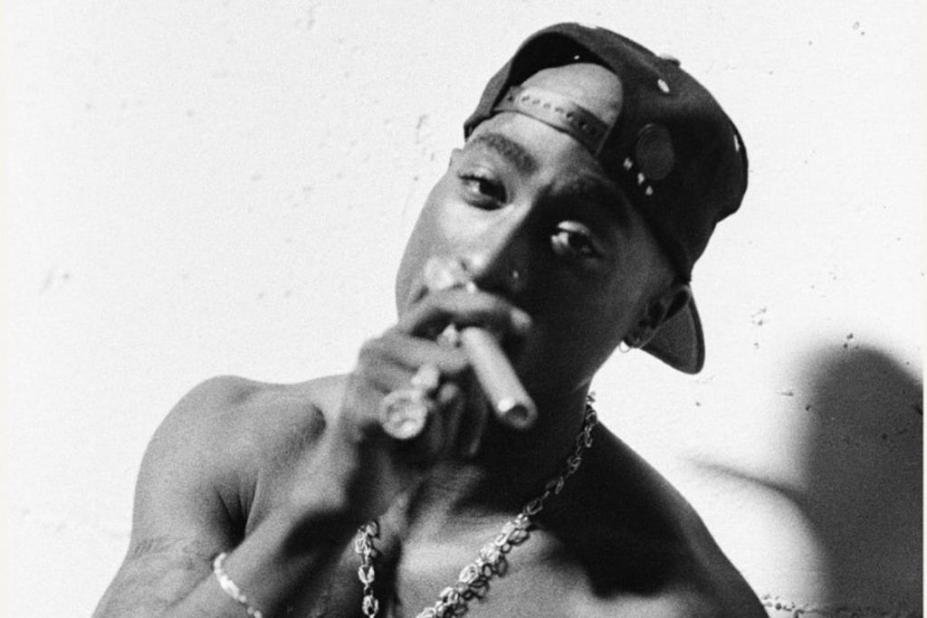 consigne-laisse-par-2Pac