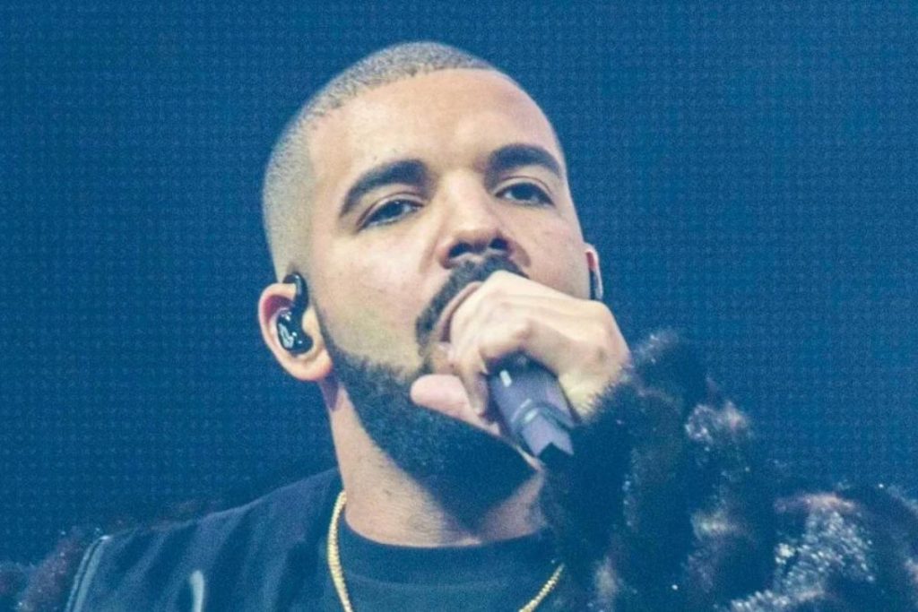 Drake vente son manoir