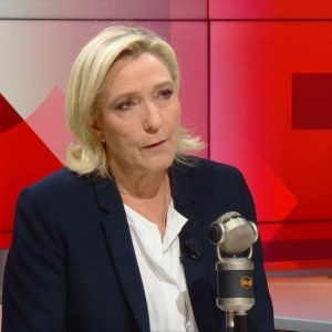 Marine Le Pen No Pasaràn