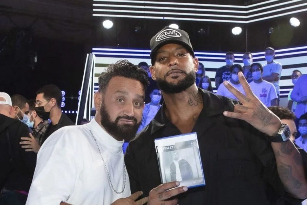 Booba démolit Hanouna