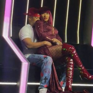 Nicki Minaj Kenneth Petty sur scène